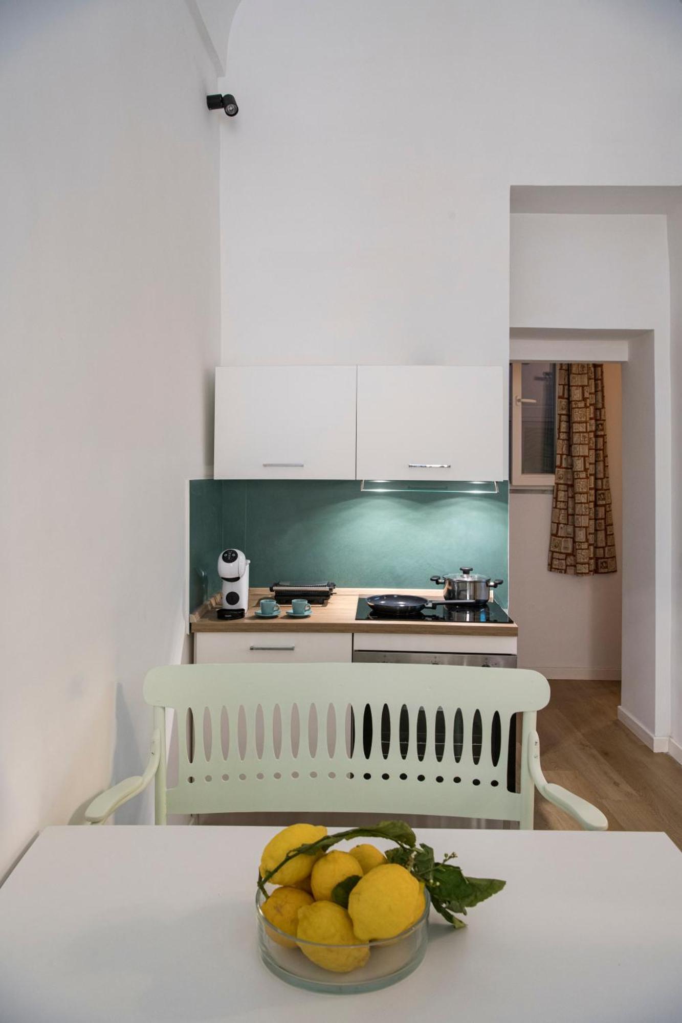 La Casa Di Nelly Boutique Apartment Napoli Экстерьер фото